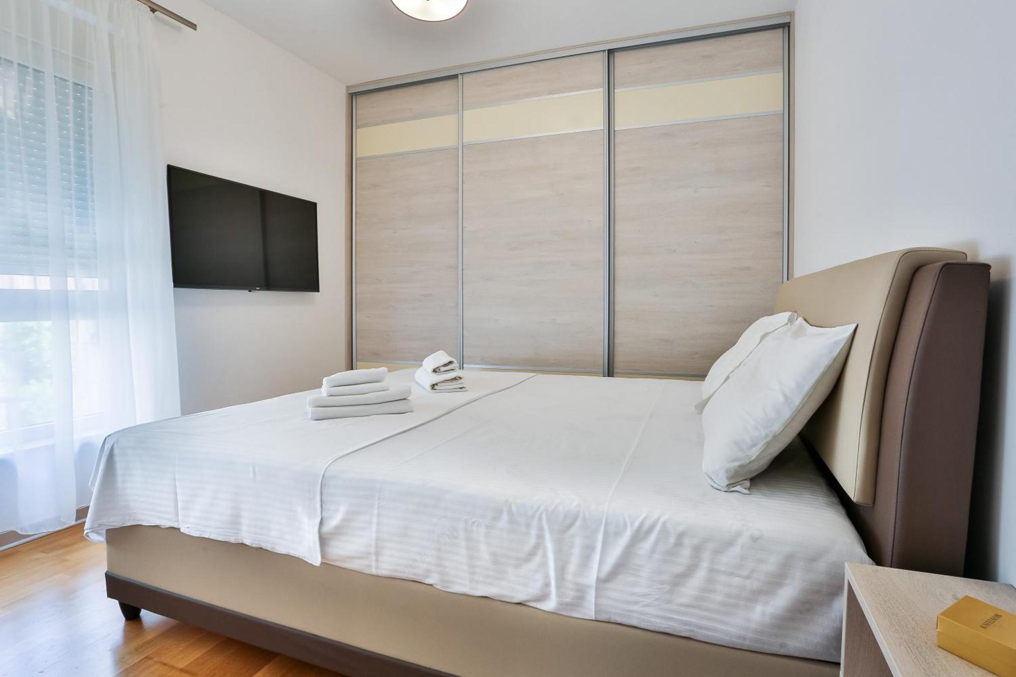 Montesun Boka Apartments Budva Extérieur photo